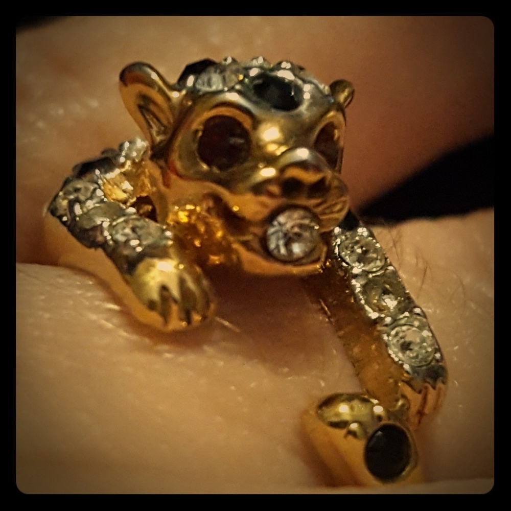 Jaguar Cat 18K GERSC Goldplated Rhinestone Ring